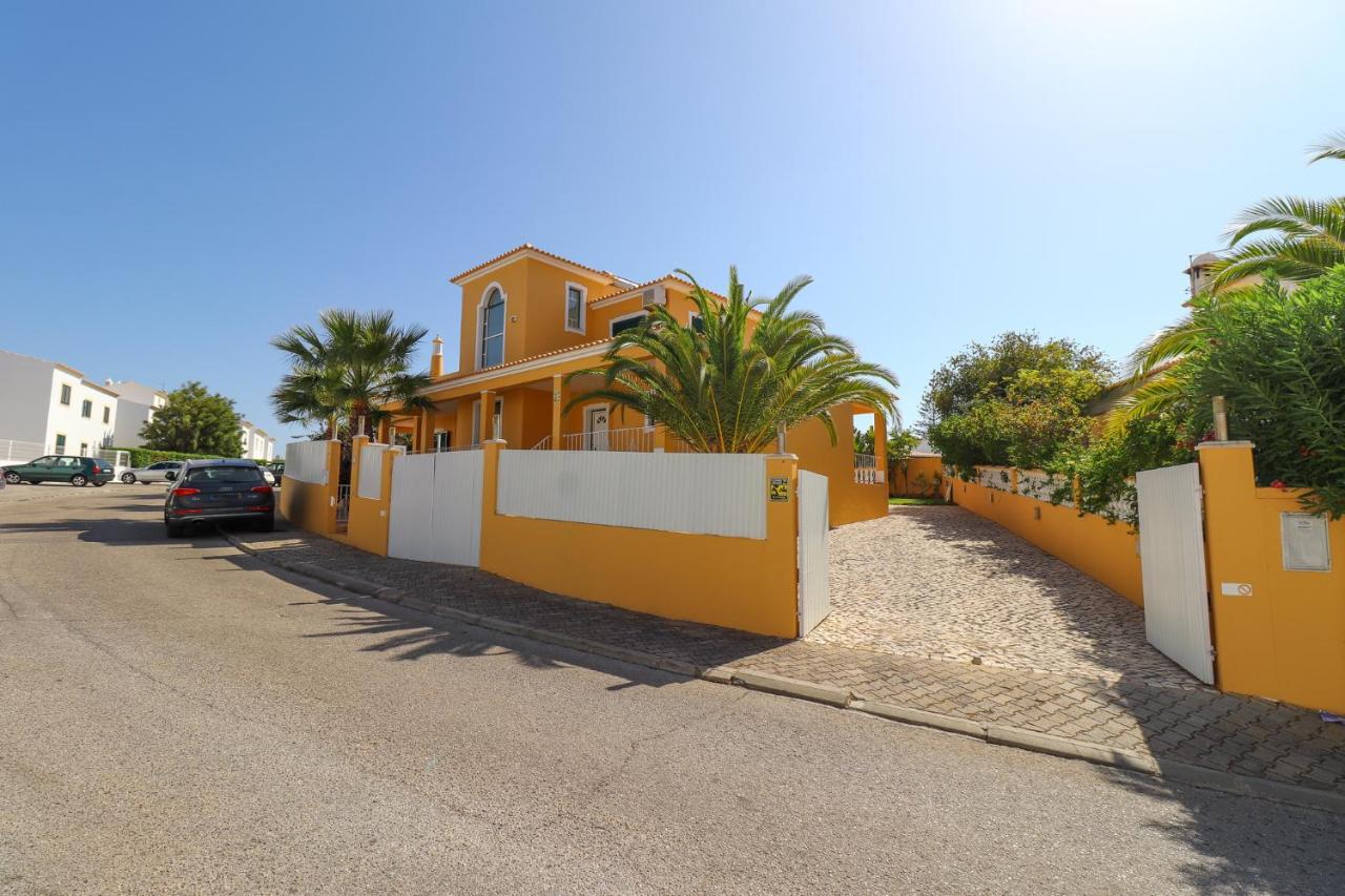 Villa Rafaela Com Piscina Αλμπουφέιρα Εξωτερικό φωτογραφία